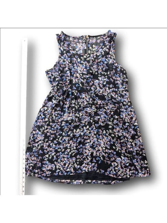 EXPRESS Dresses & Skirts - Women's EXPRESS Black Floral Mini Dress M
